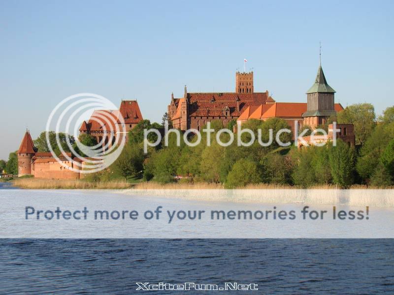 Medievla Gothic Castle Poland Malbork Castle