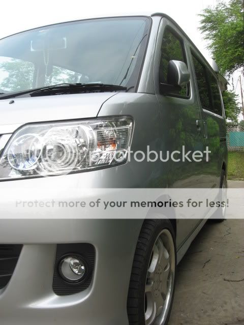 Daihatsu Luxio X ABS/AT 2009 Silver abal abal