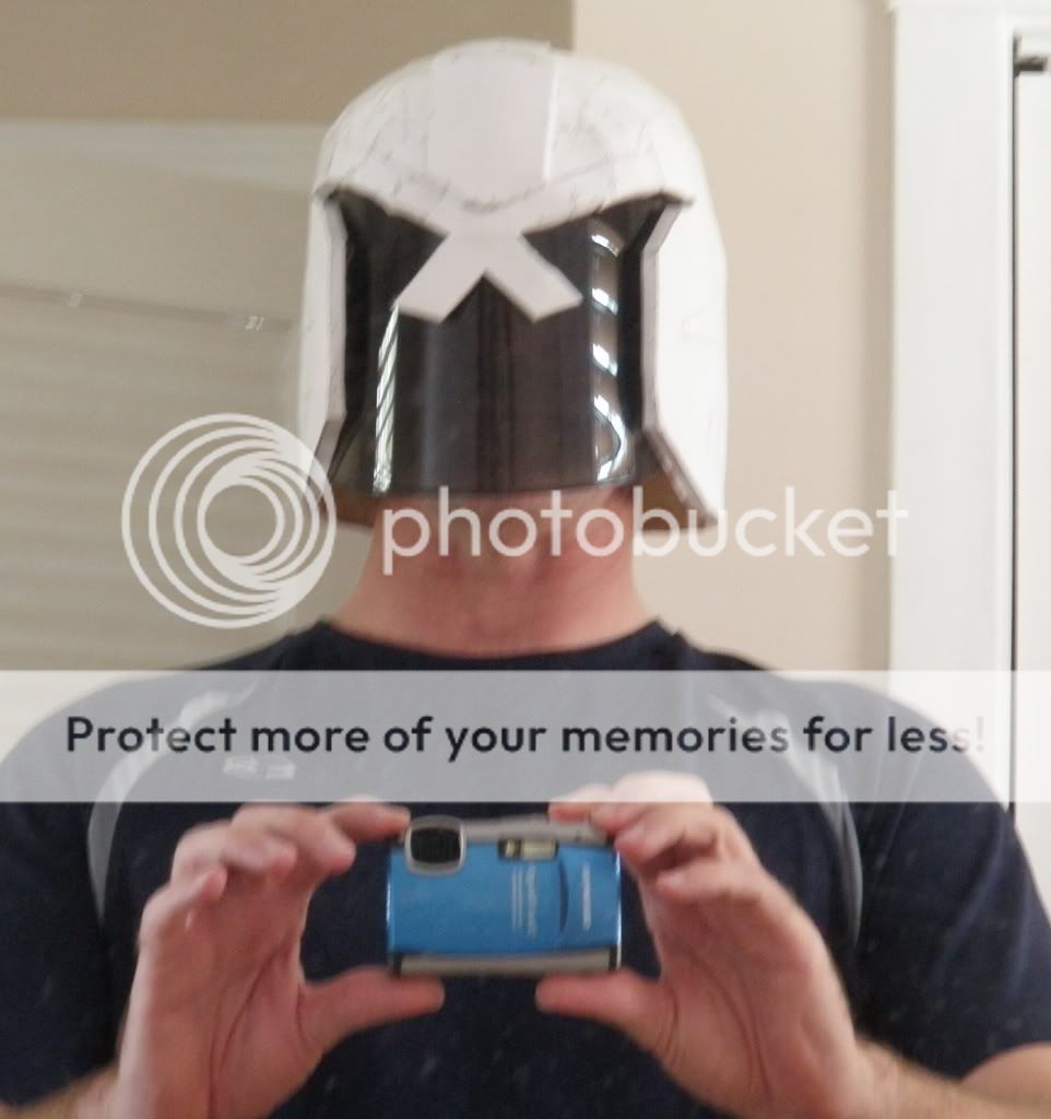 DreddHelmetPep8.jpg