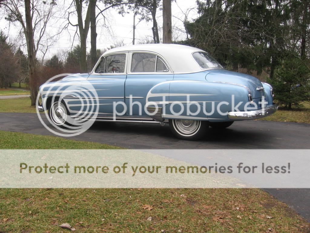[Linked Image from i905.photobucket.com]