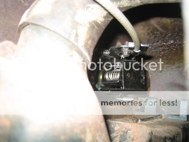 [Linked Image from i905.photobucket.com]